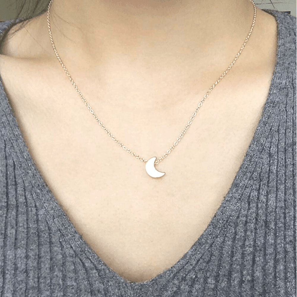 Collier fin avec pendentif astral - EMAKUJITIA