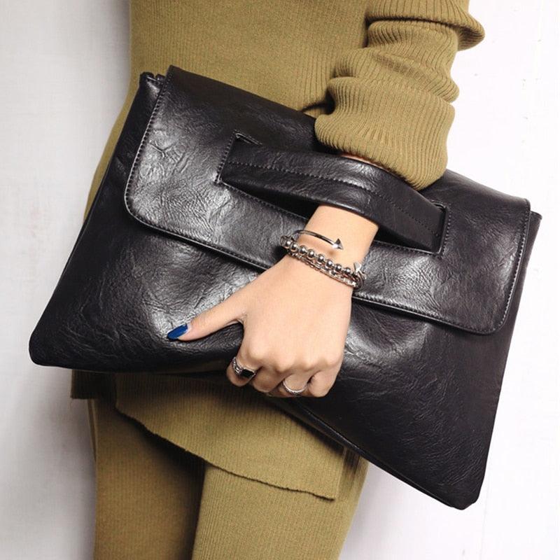 Pochette en cuir pour femme best sale