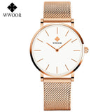 Montre femme WWOOR argentée avec cadran blanc, bracelet maille milanaise, packaging inclus
