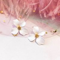 Boucles d'Oreilles Fleurs Coréennes 2024 - Accessoire Tendance et Coloré
