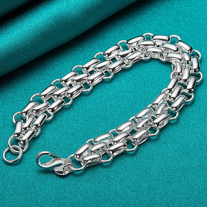 Silver plated bracelet with intertwined links for women