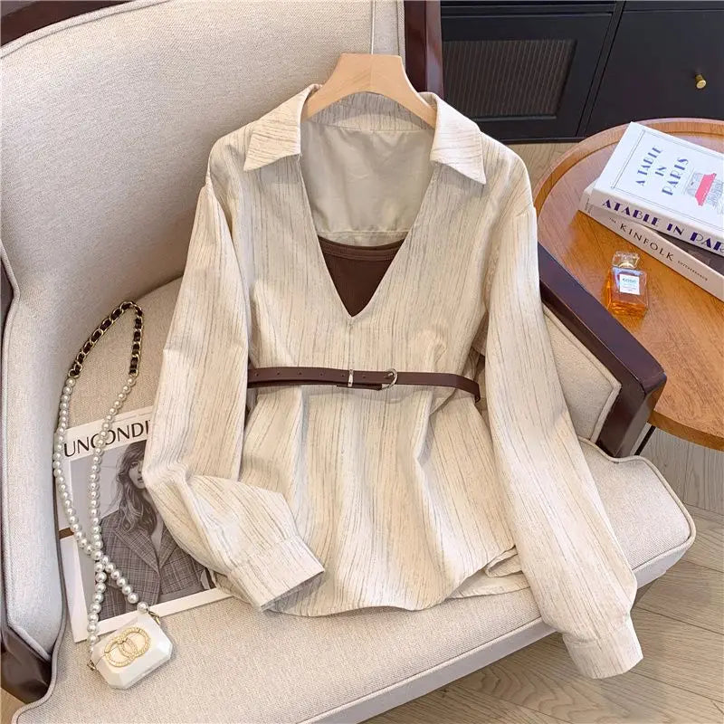 Chemise Élégante à Col en V Profond