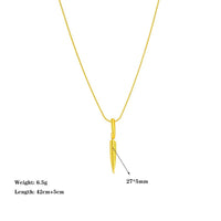 Gold necklace with leaf pendant