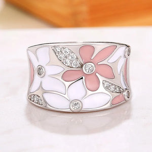 Bague Artisanale au Motif Floral