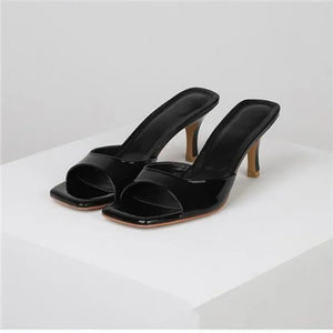 Sandalias de tacón alto para mujer, nuevas sandalias de verano a la moda con punta cuadrada y punta abierta, elegantes, informales y cómodas, de tacón alto negras.