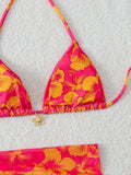 Détail du paréo assorti, tissu léger et fluide, imprimé fleur d'hibiscus