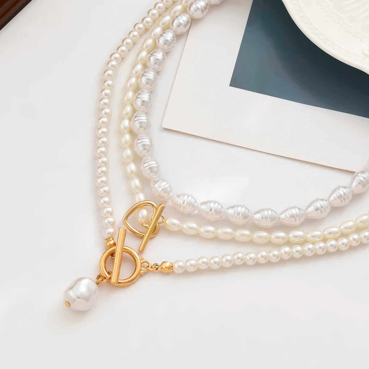 Set de 3 collares de perlas con colgantes para mujer