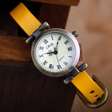 Montre vintage femme Emakujitia avec bracelet en cuir jaune vif et cadran chiffres romains