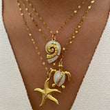 Collier doré avec pendentif coquillage et perle, fabrication en acier inoxydable