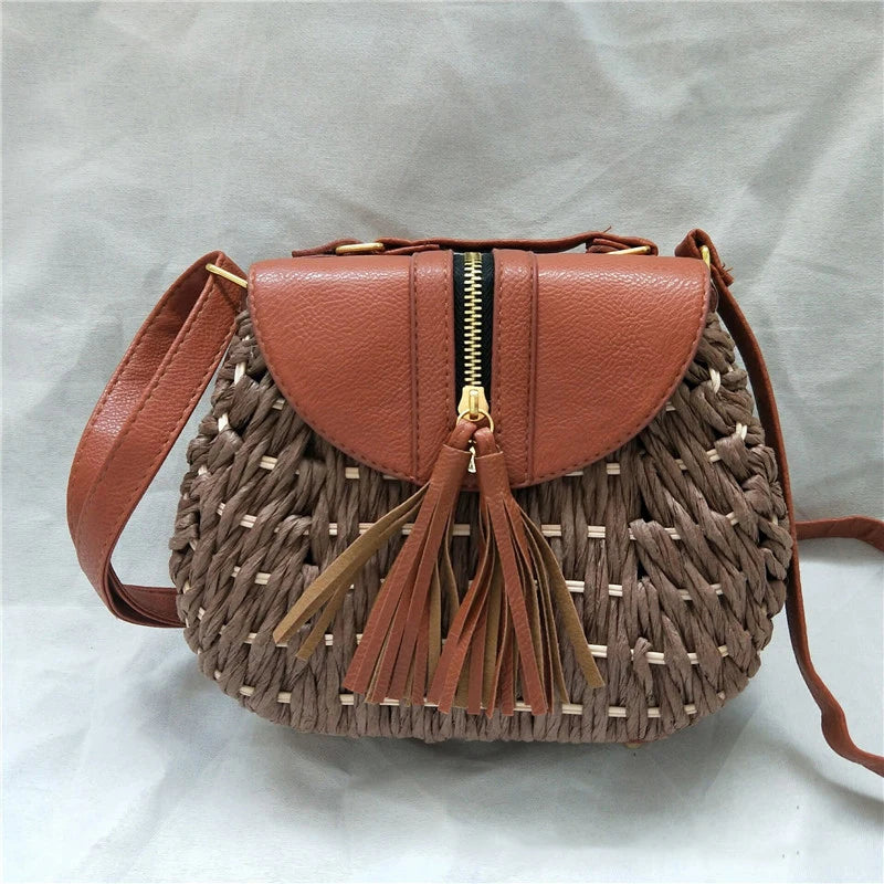 Sac bandoulière en paille élégant