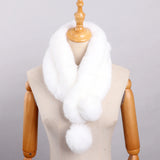 Écharpe Femme en Fourrure de Lapin Véritable Style Hiver avec Pompons Chauds
