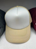 Casquette trucker maille rouge et blanc unie, vue de face