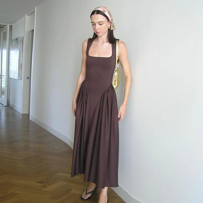Robe Camisole Slim à Col Carré
