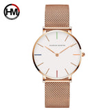 Montre femme Hannah Martin cadran bleu marine et bracelet maille milanaise bleu foncé