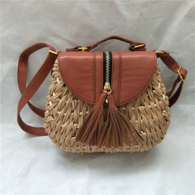 Sac bandoulière en paille élégant