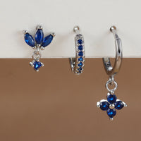 Boucles d'oreilles pendantes zircon avec motif fleur