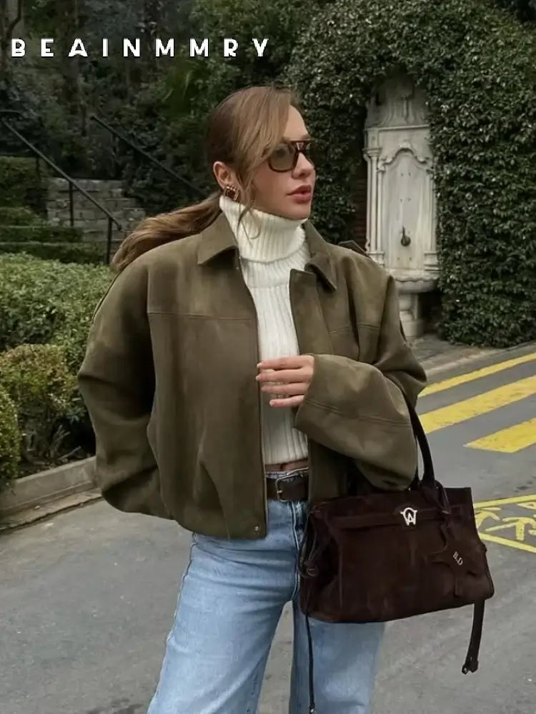 Veste Courte Femme en Suède avec Revers Uni