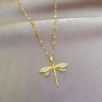 Elegante Collar de Mariposa en Acero Inoxidable
