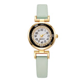 Montre femme bohème chic avec bracelet en cuir vert menthe et cadran doré orné de strass