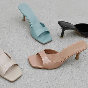 Sandalias de tacón alto para mujer, nuevas sandalias de verano a la moda con punta cuadrada y punta abierta, elegantes, informales y cómodas, de tacón alto negras.