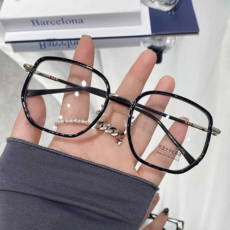 Oversized anti-blue light glasses