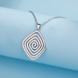 Collier avec pendentif spirale