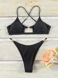 Bikini vert anis, maillot de bain deux pièces avec découpe poitrine