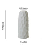 Vase Décoratif Moderne en Céramique Blanche pour Table et Intérieur