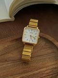 Montre carrée dorée pour femme, bracelet acier inoxydable, cadran blanc sur plateau en bois