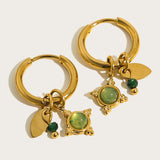 Boucles d'oreilles en or plaqué avec charms en pierre naturelle