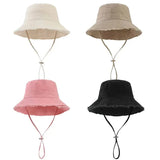 Chapeau bob femme noir effiloché et son cordon de maintien ajustable