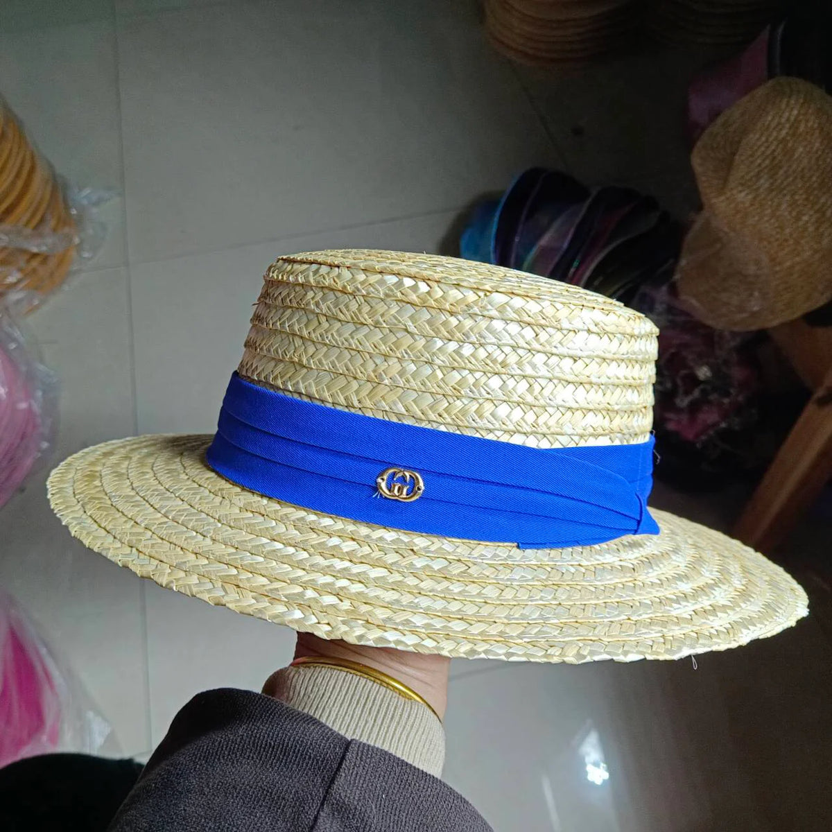 Chapeau en paille d'été à bord plat pour femme