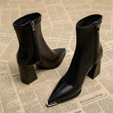 Bottines Chelsea noires à talon carré et bout pointu Emakujitia