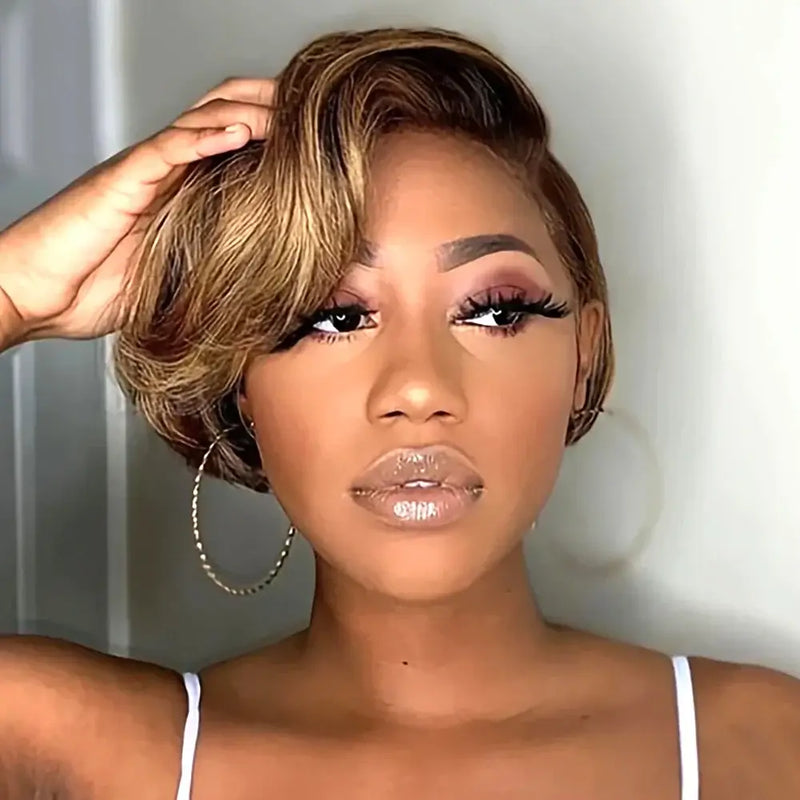 Perruque courte Pixie ondulée en cheveux humains