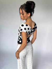 Débardeur Court Sexy à Pois Contrastés avec Écharpe Croisée