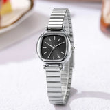 Montre quartz femme argentée, cadran carré noir, bracelet acier inoxydable fin