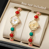Deux montres femme élégantes avec bracelet perles colorées, cadran doré et blanc, sans boîte