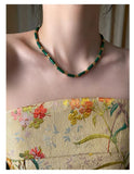 Collier Ras du Cou Élégant en Perles Tubulaires et Pierres Naturelles