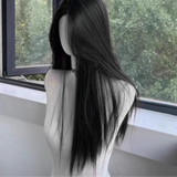 Perruque Longue Noire et Lisse pour Femme