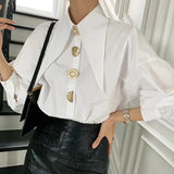Chemise Blanche Élégante en Perles Col Pointu Femme