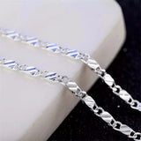 Collier chaîne maille marine argent 925 argenté sur fond blanc