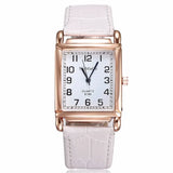 Montre femme tendance cadran carré blanc et bracelet en cuir blanc