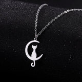 Collier avec pendentif Chaton Lune en Acier Inoxydable