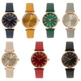 Image lifestyle de la montre femme assortie à une tenue élégante