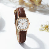 Montre femme élégante bracelet cuir marron cadran carré noir chiffres arabes argentés