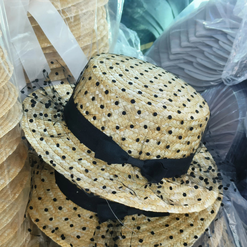 Chapeau Canotier en Paille pour Femme - Élégance et Protection Solaire