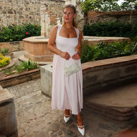 Robe Camisole Slim à Col Carré