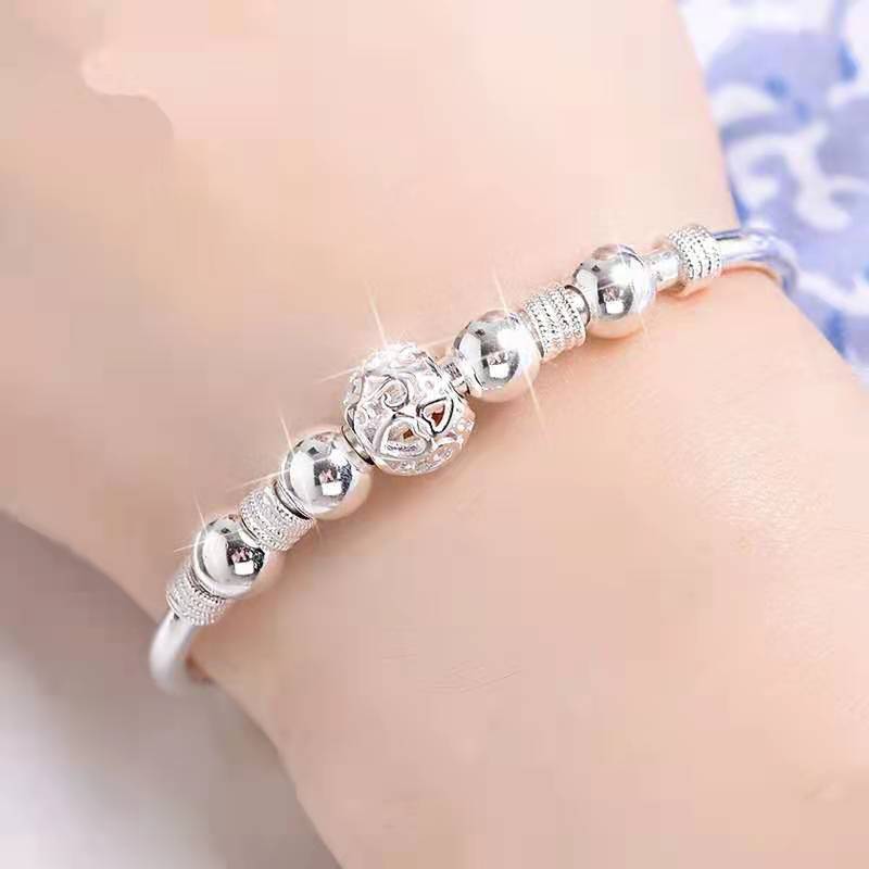 Silver plated bracelet for women