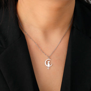Collier avec pendentif Chaton Lune en Acier Inoxydable
