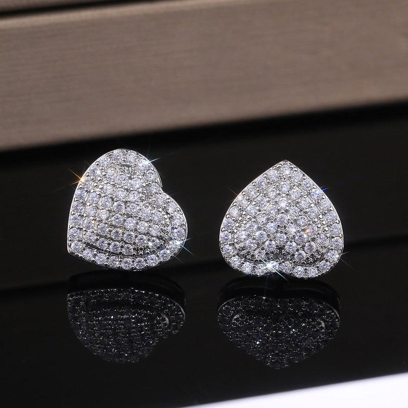 Clous d'oreilles en forme de cœur sertis de cristaux - EMAKUJITIA